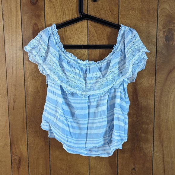 American Eagle Outfitters Off the Shoulder Blouse - Picture 3 of 4